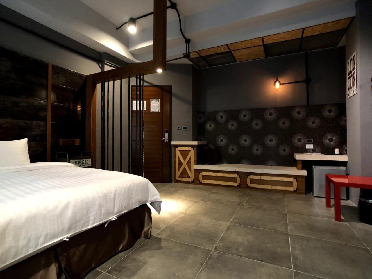 Kenting True Color Hostel Hengchun Old Town Exterior foto