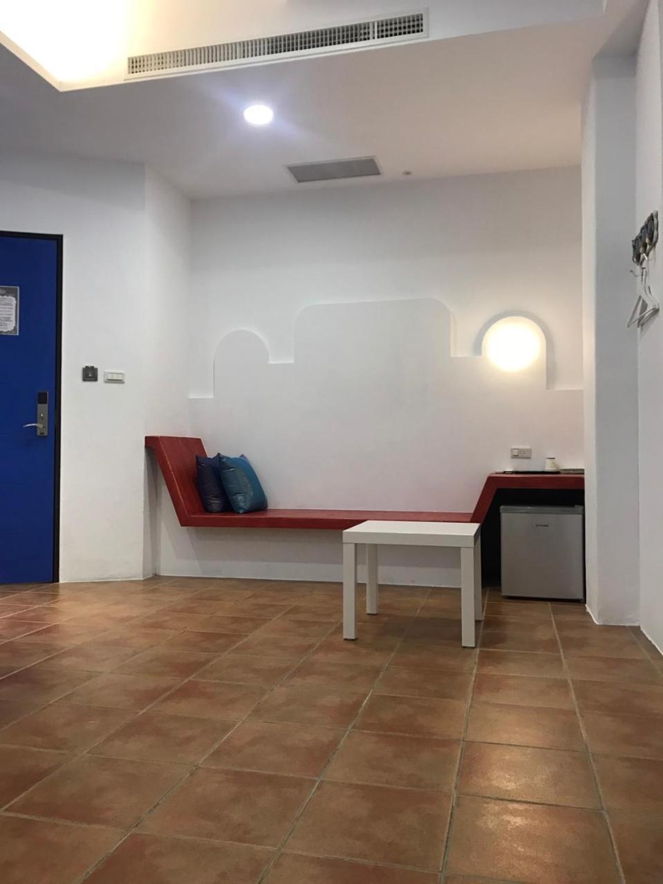 Kenting True Color Hostel Hengchun Old Town Exterior foto